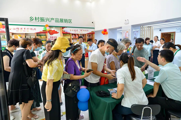 好消息！郵政鄉(xiāng)村振興產(chǎn)品展銷館正式啟動